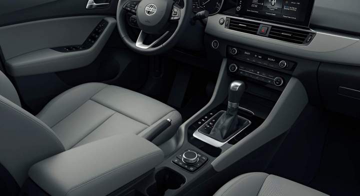 Comfortable and pleasant vehicle for rent in Sainte-Clotilde
